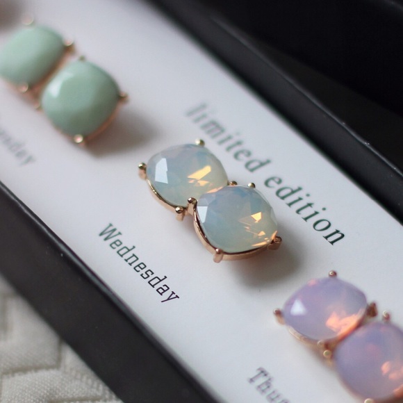 “EveryDay I’m Hustling” - Picture 6 of 8